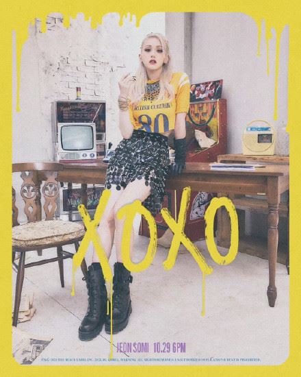 Somi正规一辑XOXO预告海报 Somi正规一辑XOXO歌单列表公开