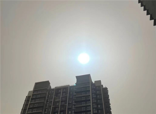 北京出现火星同款“蓝太阳” 专家揭秘背后原形
